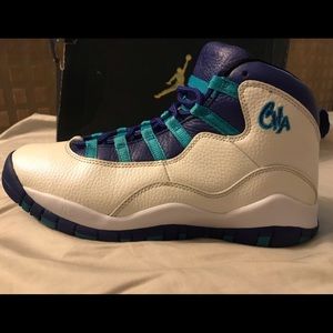 Retro Jordan 10 Charlotte Size 6.5 Bg Color-White/Concord-Blue Lagoon-Black